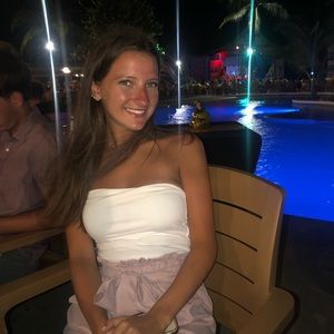 Meet your Posher, Alex